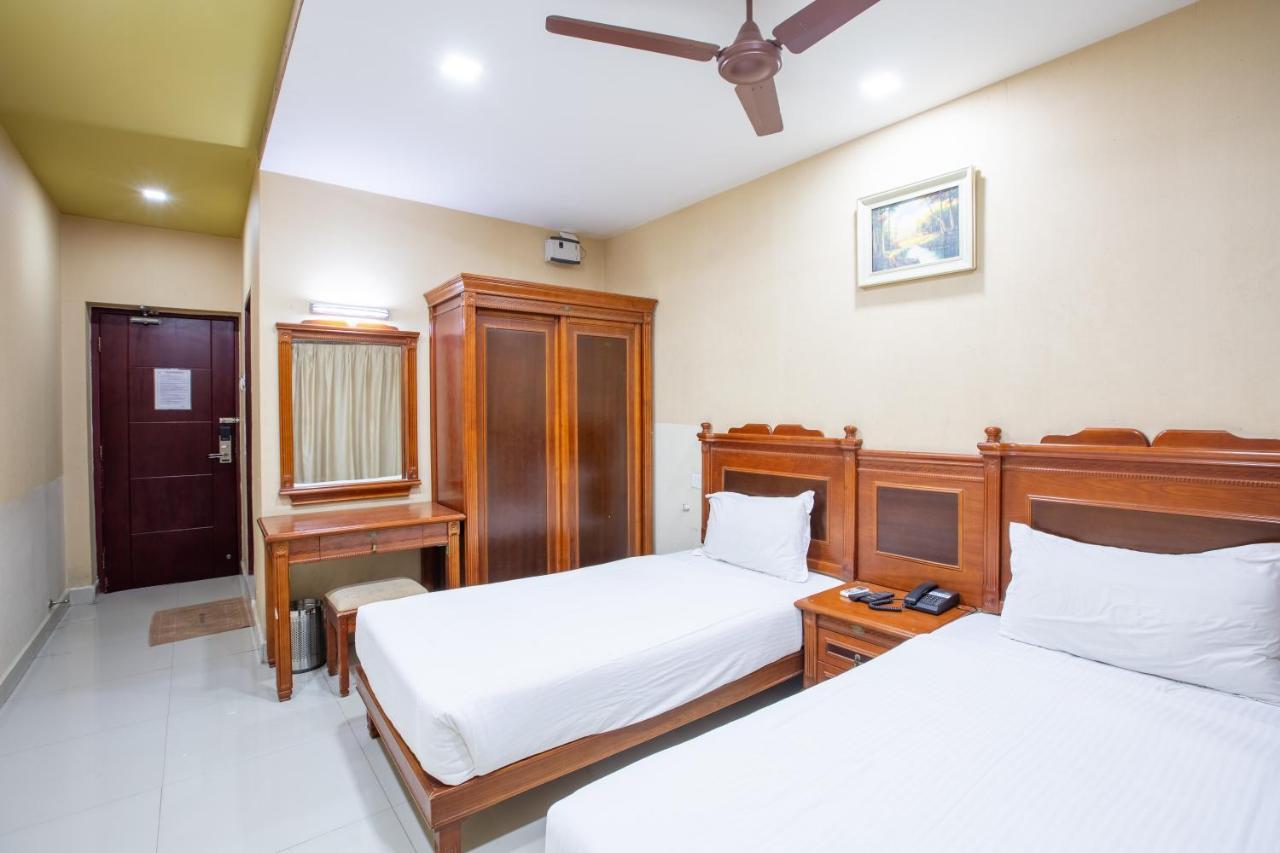 Svs Grande Otel Pudukkottai Dış mekan fotoğraf